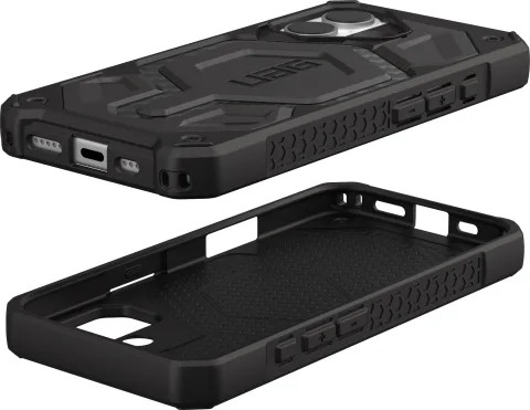 UAG Monarch Pro case iPhone 17 Carbon Fibe